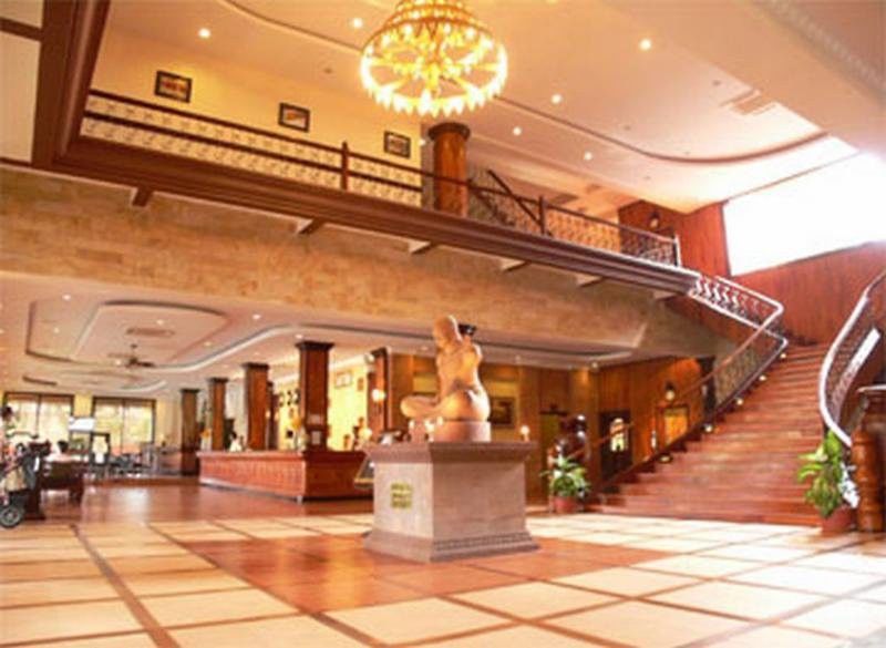 Apsara Holiday Hotel سيام ريب المظهر الداخلي الصورة