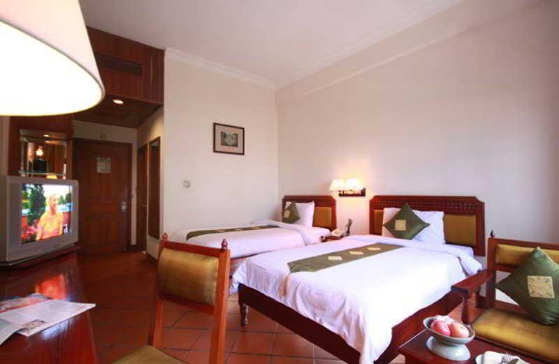 Apsara Holiday Hotel سيام ريب الغرفة الصورة